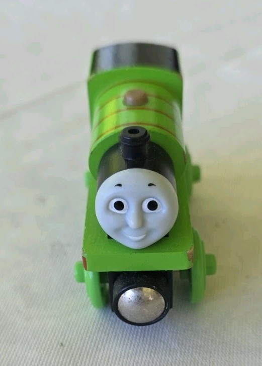 Fisher Price Percy Thomas & Friends Wooden Railway 2003 Train Tank Engine Y4082
