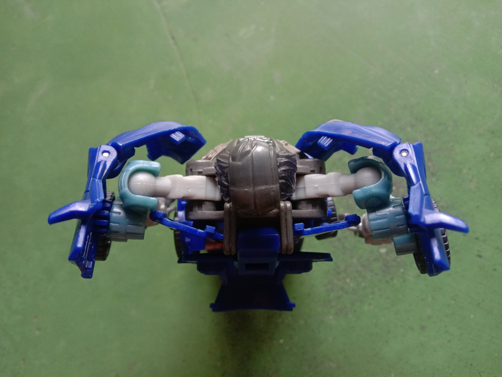 Transformers DOTM Wheeljack aka Que Movie Dark Of The Moon