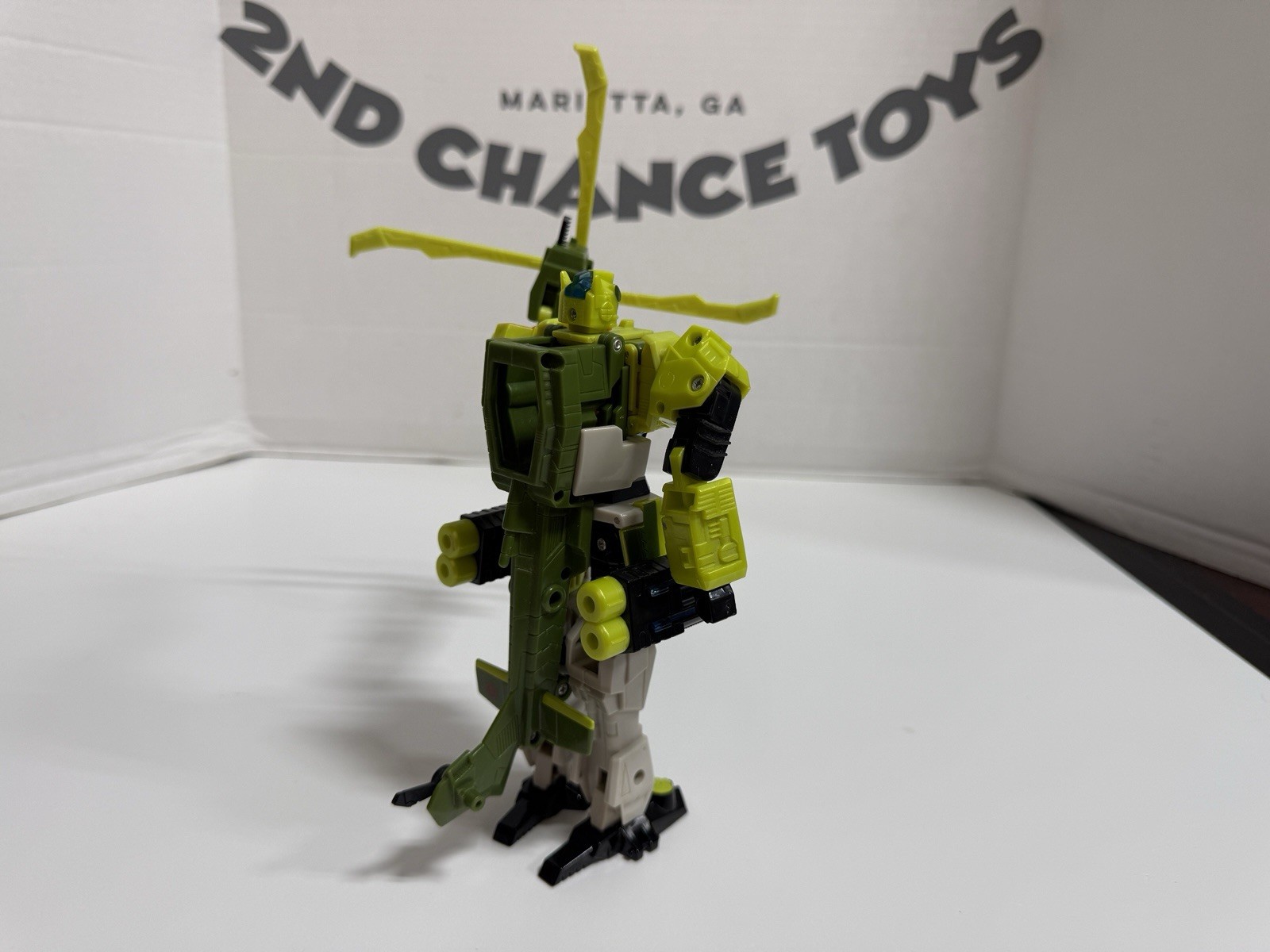 Hasbro Transformers Energon 2003 Ultra Class Bulkhead