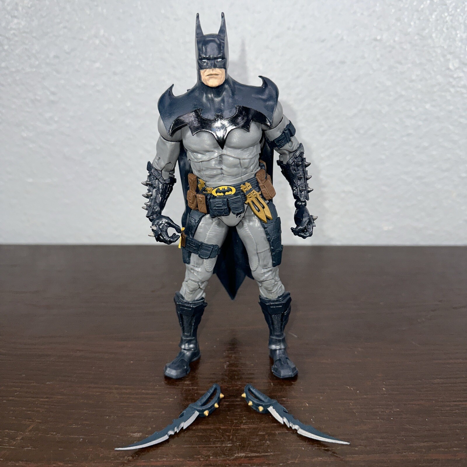 DC Multiverse Action Figure Batman Designed by Todd McFarlane Gold Label EUC
