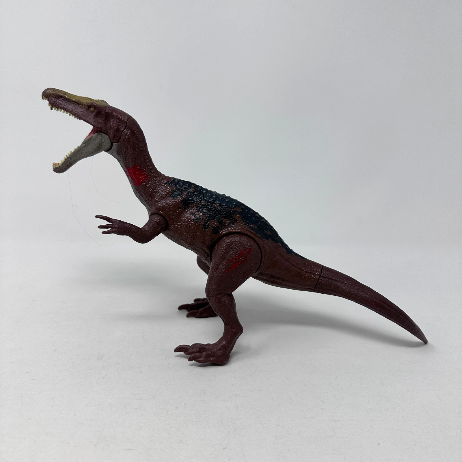 Jurassic World Baryonyx Figure Camp Cretaceous Brown Dinosaur Biting Toy 7.75&Prime;