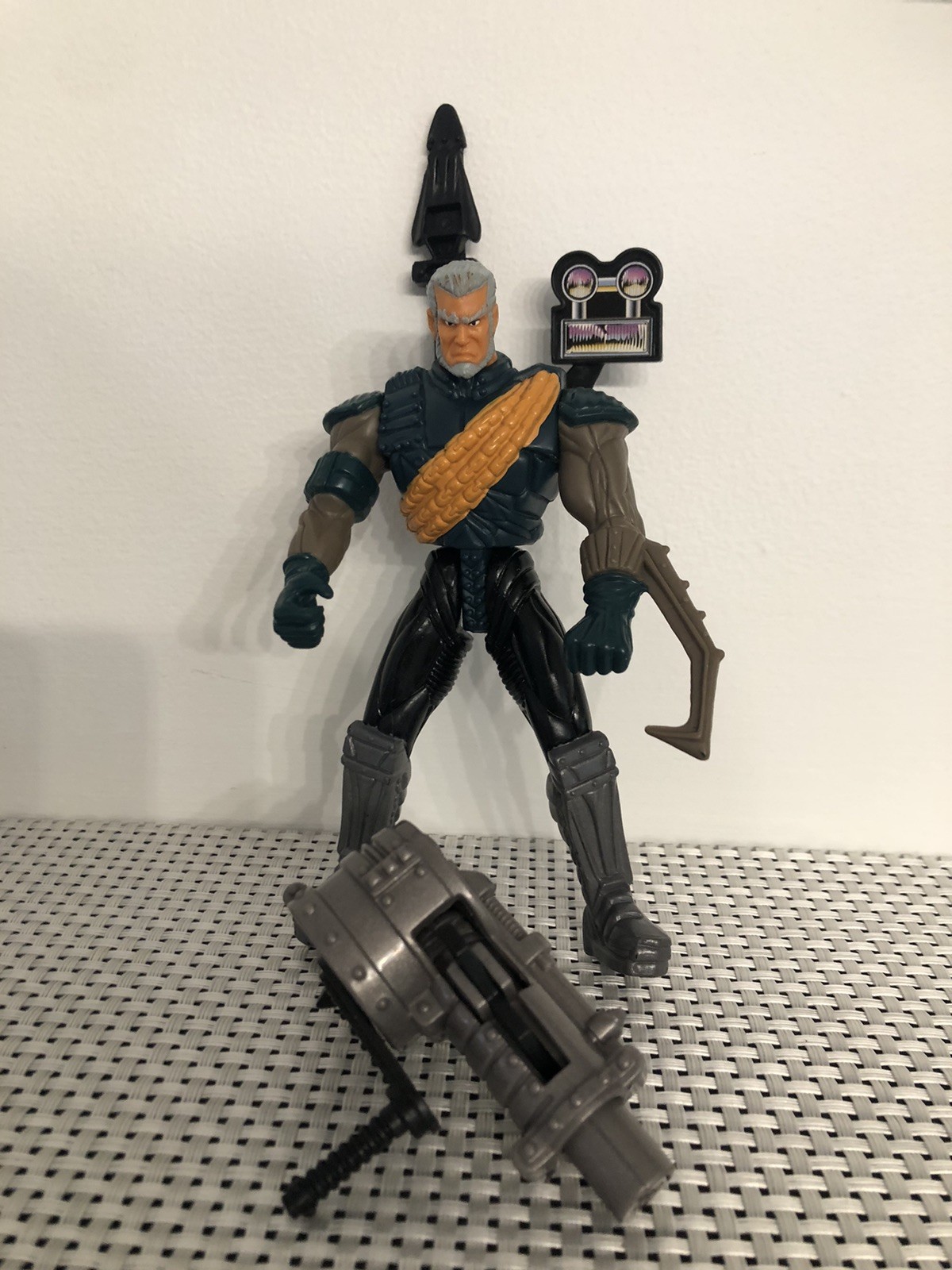 Vintage 1995 Kenner Disney Gargoyles STRIKE HAMMER MACBETH