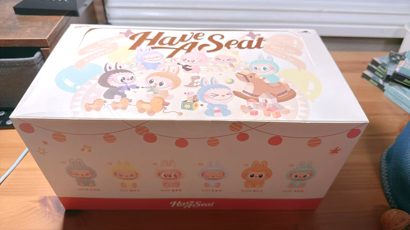 100% Authentic POPMART LABUBU  » Have a seat  » BLIND BOX SEALED