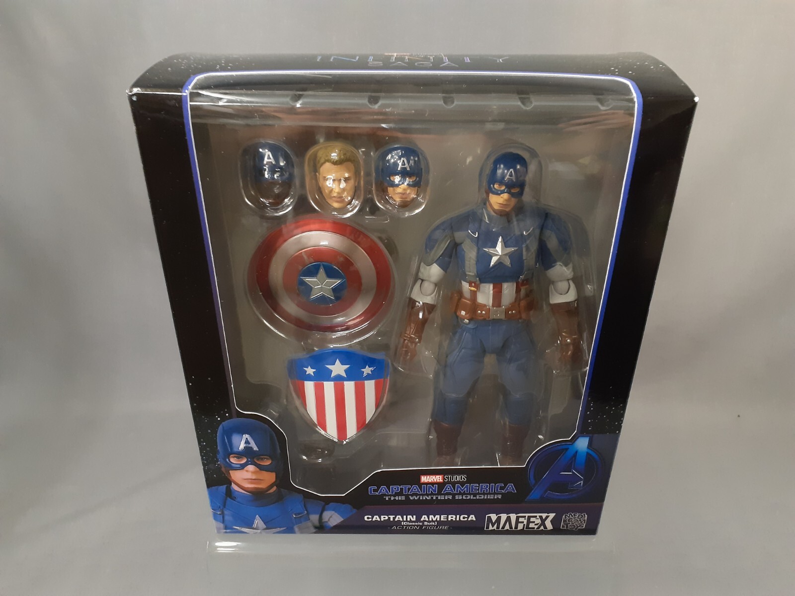 MAFEX No.220 MAFEX CAPTAIN AMERICA (Classic Suit) Medicom Toy Japan NEW (C2)