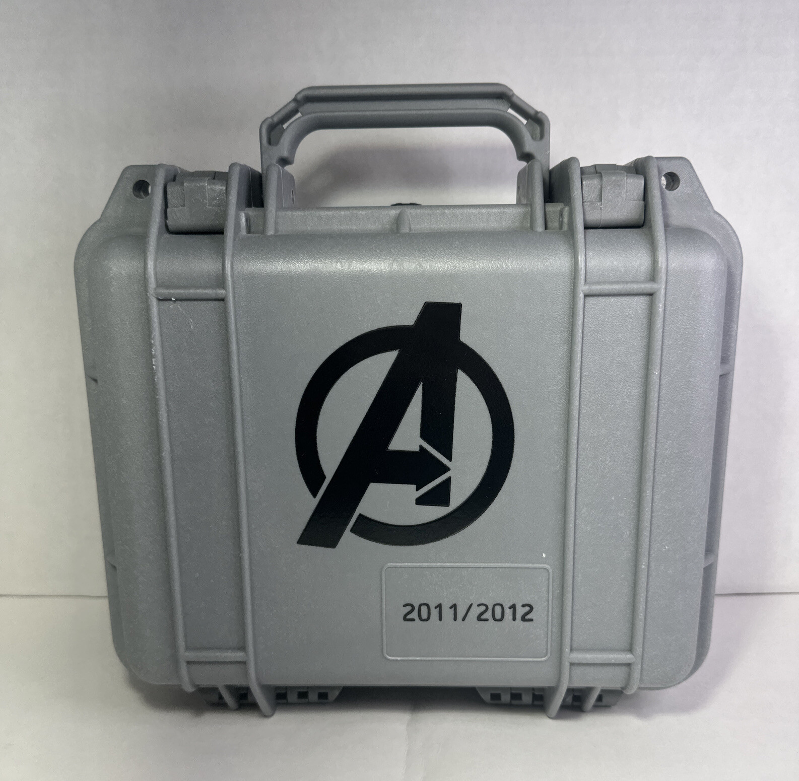 MARVEL Rare! “FIRST DAY” on set ULTIMATE AVENGERS Robert Downey Jr. CREW ONLY