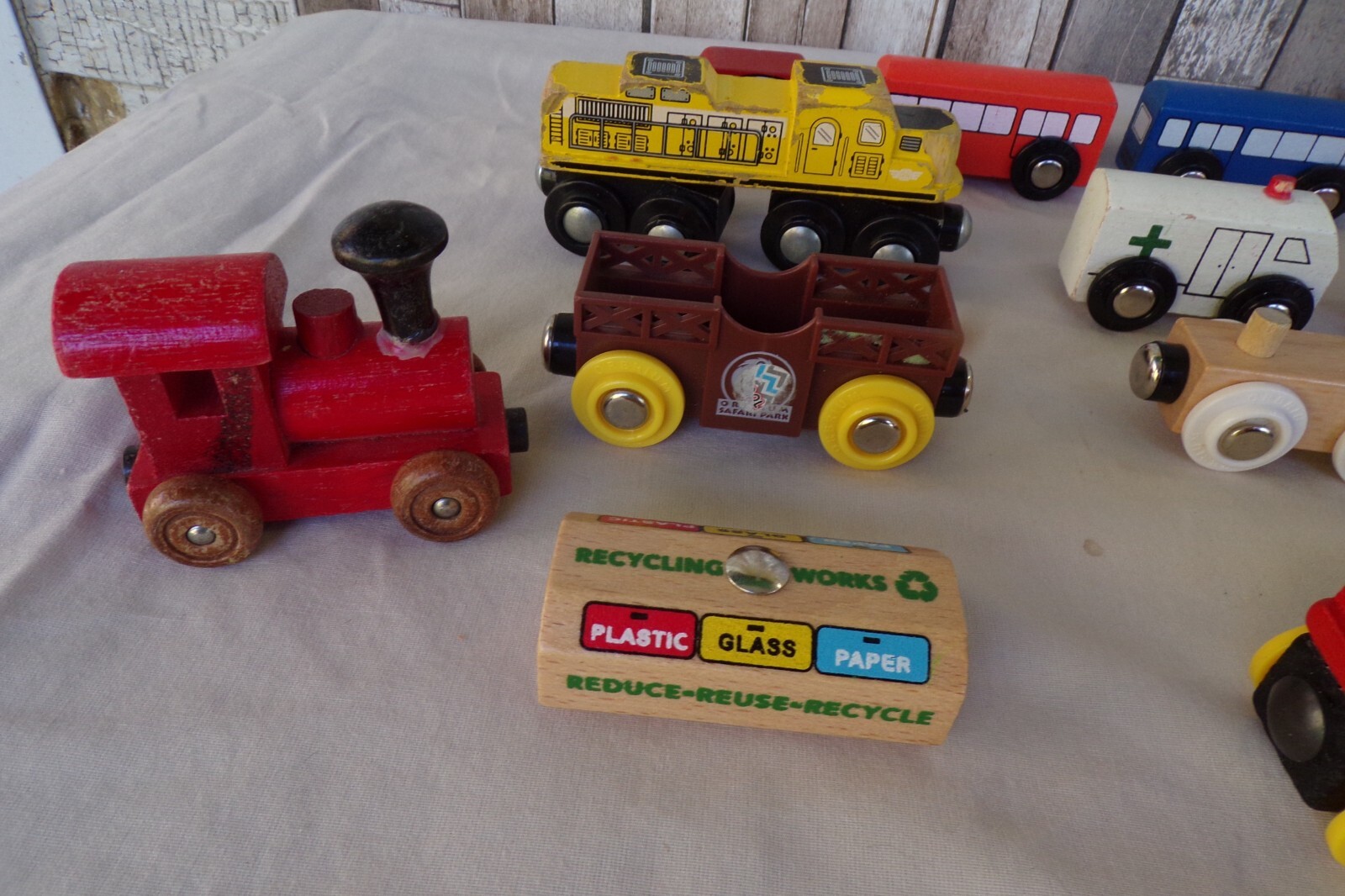 Thomas the Train wooden railway buildings Orbrium train lot