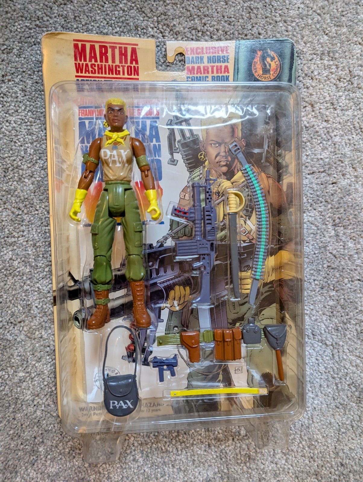 Martha Washington 6” Action Figure Dark Horse Collectors Edition 1998 w/ Comic