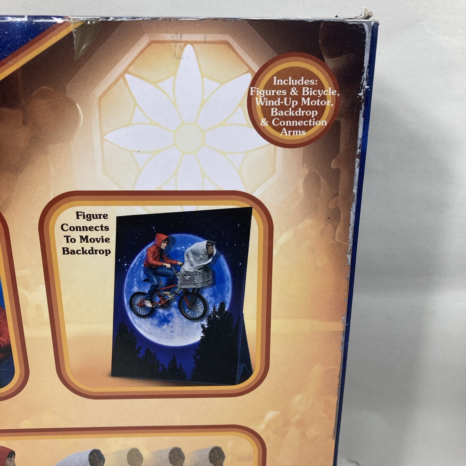 NECA E.T. The Extra-Terrestrial 40th Anniversary Elliott With Bicycle Figure set