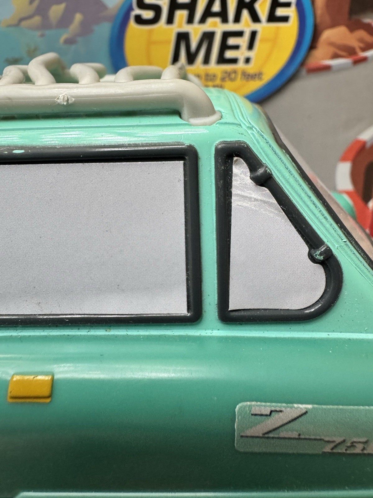 Fisher-Price Shake &lsquo;n Go! Disney/Pixar Cars 2 – Professor Z