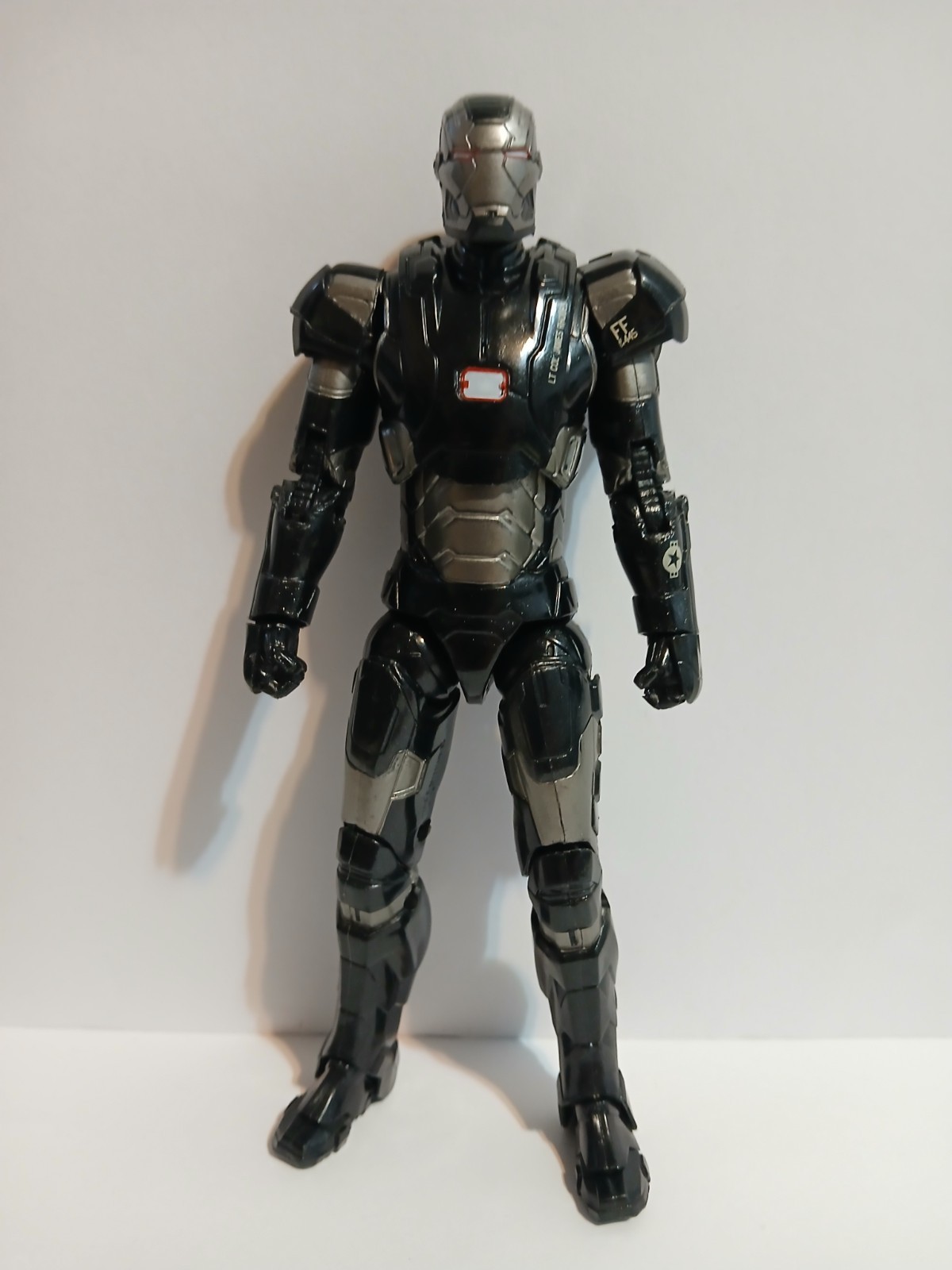 Marvel Legends Age of Ultron War Machine (Hulkbuster Wave) 6&Prime; action figure 2015