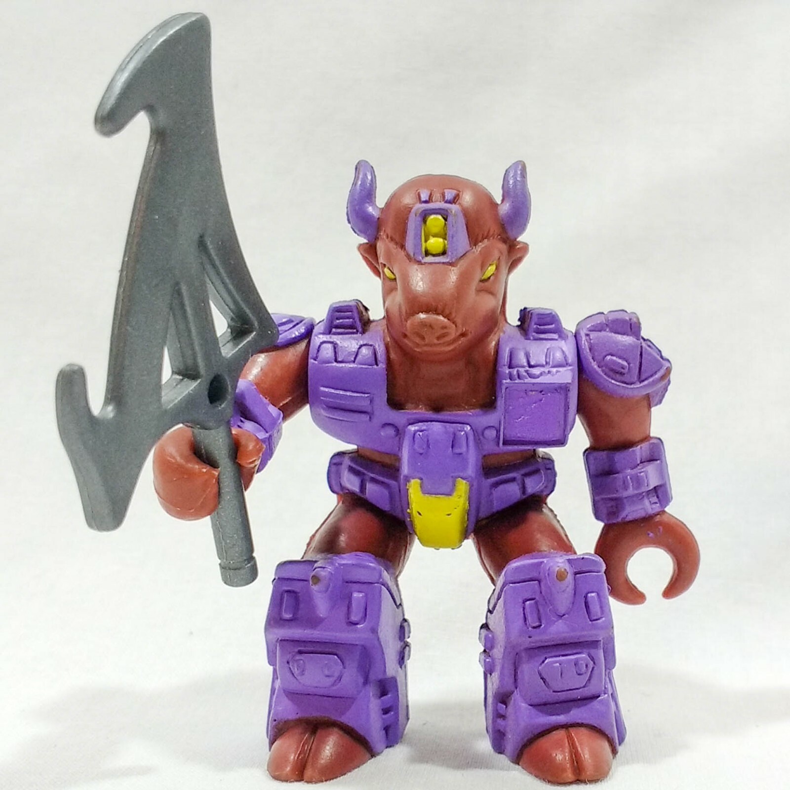 Battle Beasts #25 Bloodthirsty Bison ~ w/ Weapon ~ No Rub ~ Hi Res Pictures