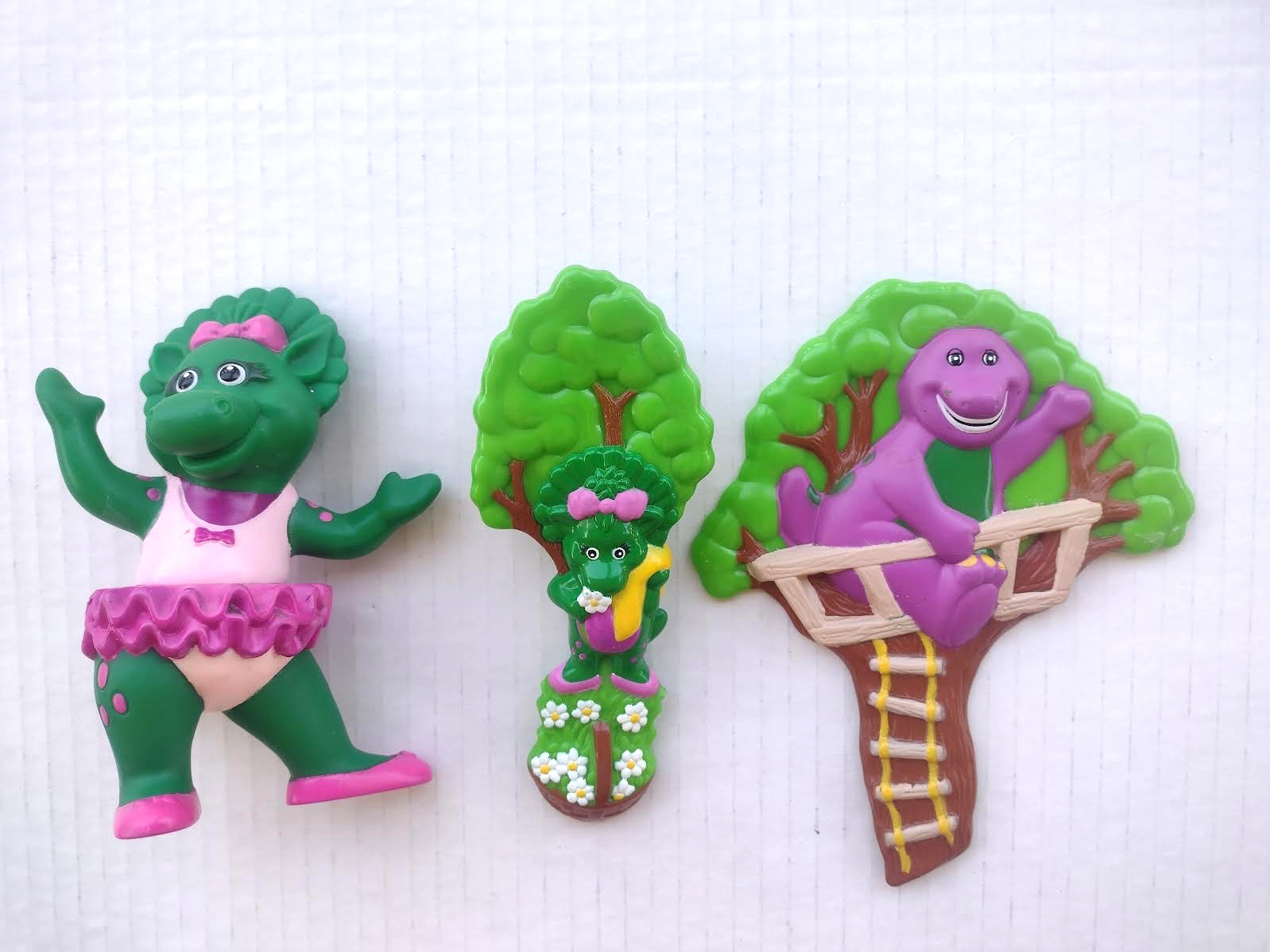 Vtg Barney and Friends Lot Baby Bop Figure- Hair brush and Mirror Lyons Group