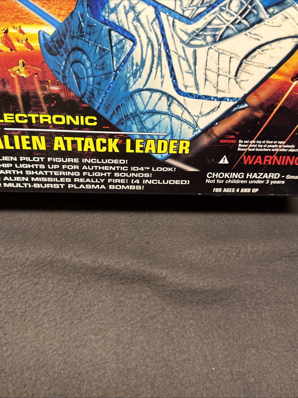 Alien Attack Leader Independence Day ID4 Space Ship Trendmasters 1996 NEW in BOX