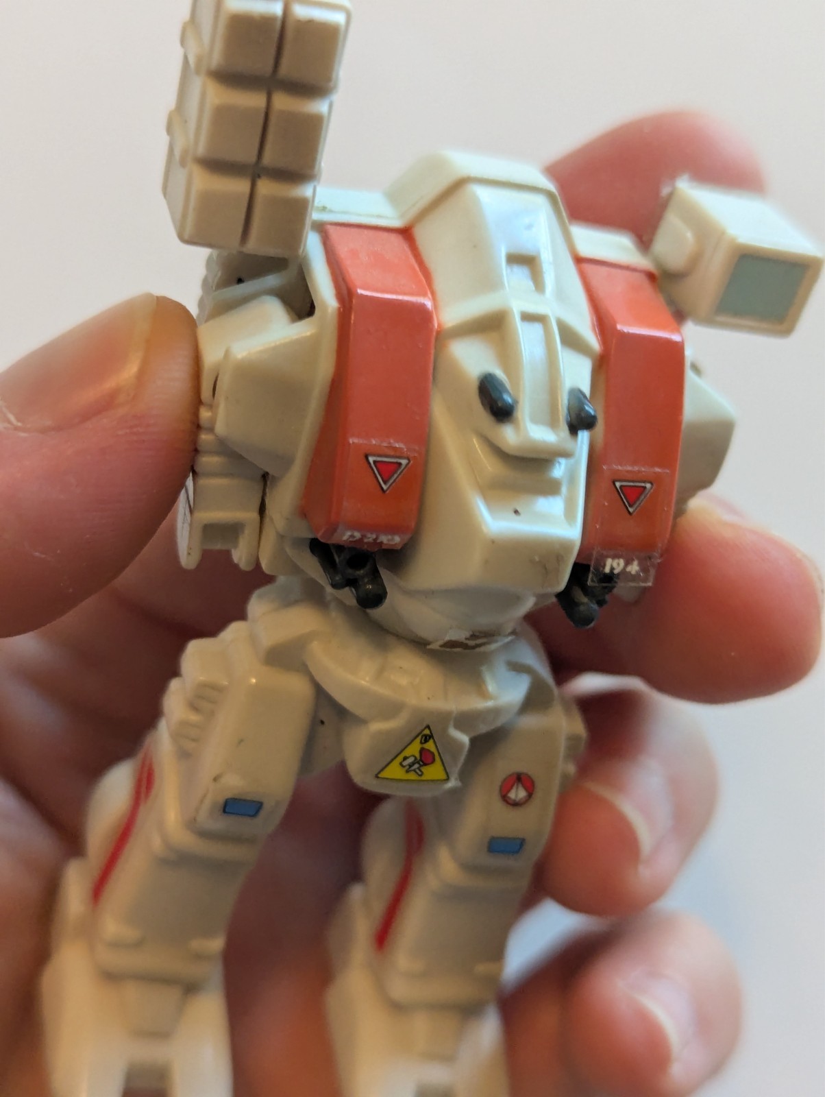Exo-Squad Robotech Destroid Tomahawk D7 D-210 Excaliber Mark VI Playmates 1994