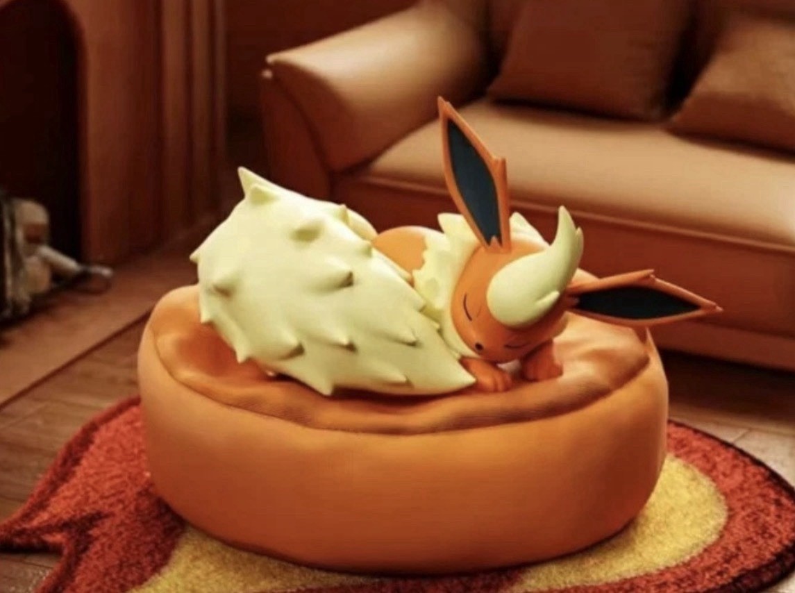 Random pick Sleepy Eevee and Eeveelution Series Blind Box officially licensed