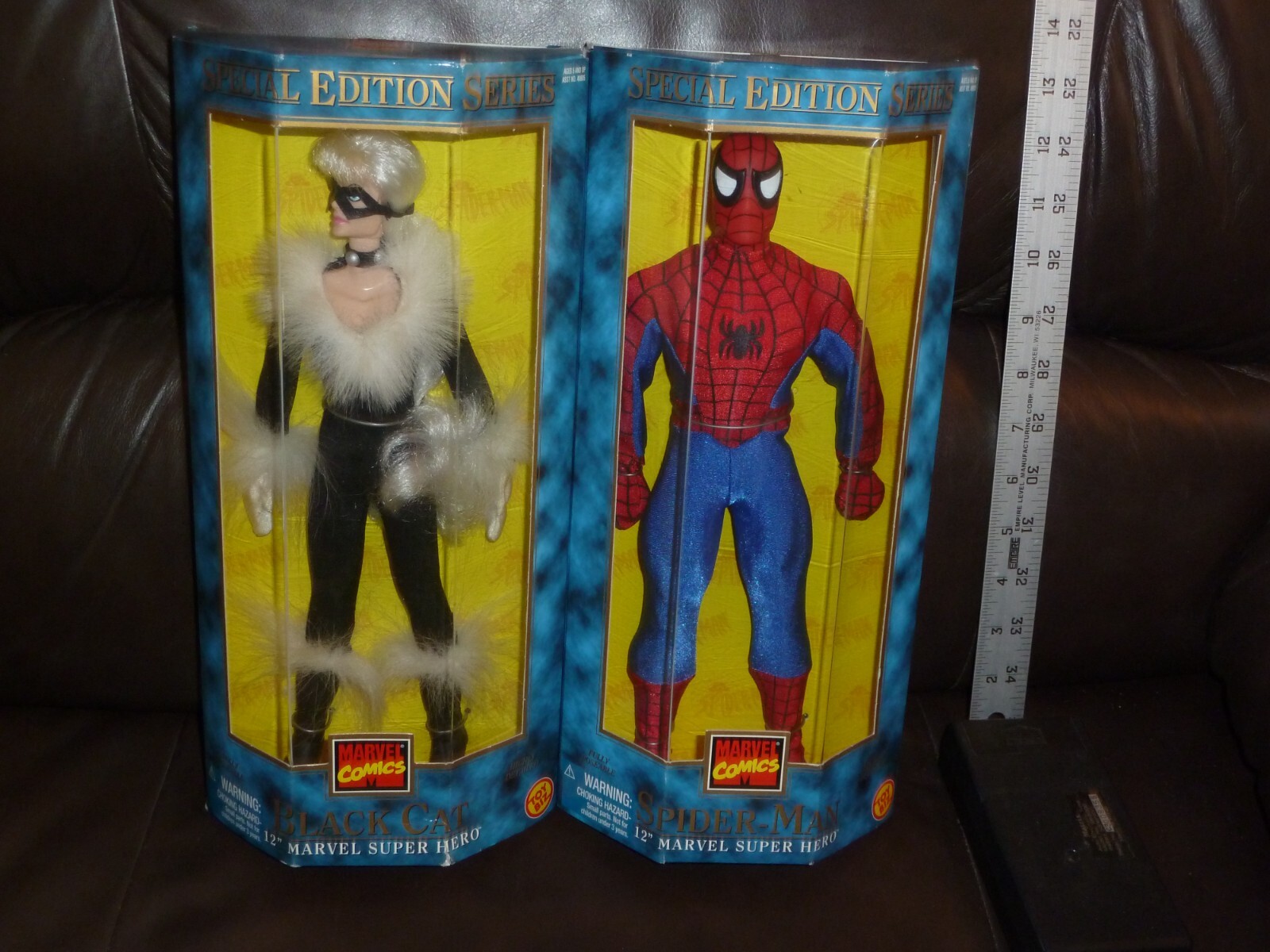 SPIDER-MAN & BLACK CAT TOY BIZ SPECIAL EDITION SERIES 1997 12 INCH 1/6TH SCALE