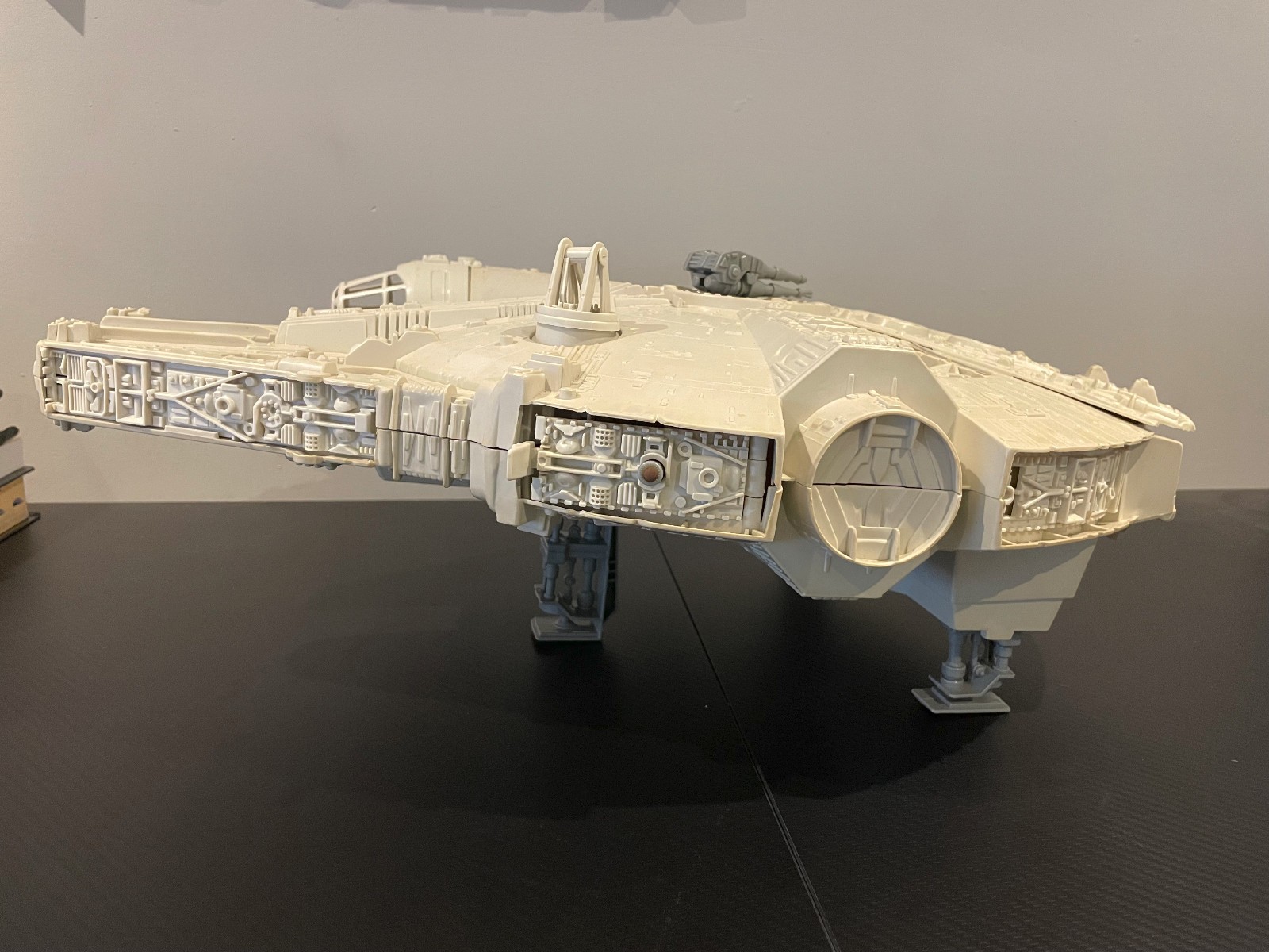1979 Kenner Vintage Star Wars Millenium Falcon Incomplete / Parts