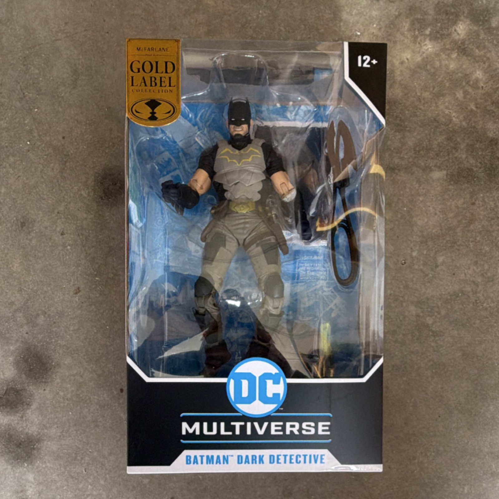 McFarlane DC Multiverse Batman Dark Detective Gold Label Action Figure 7in