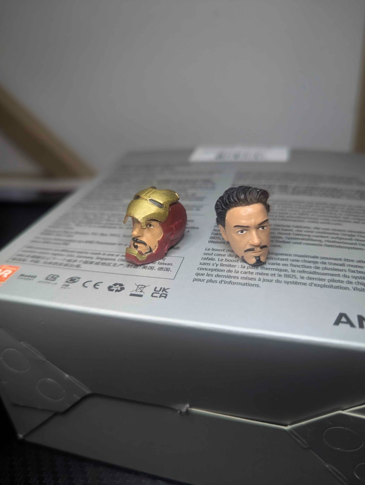 Marvel Legends MCU Iron Man Mask Up and full Tony Stark Avengers 6 in Head