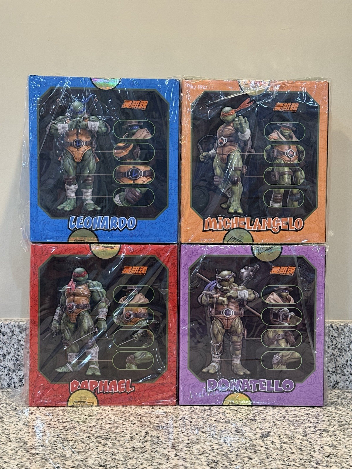 Lingjihun TMNT Ninja Turtles Action Figures Lot of 4