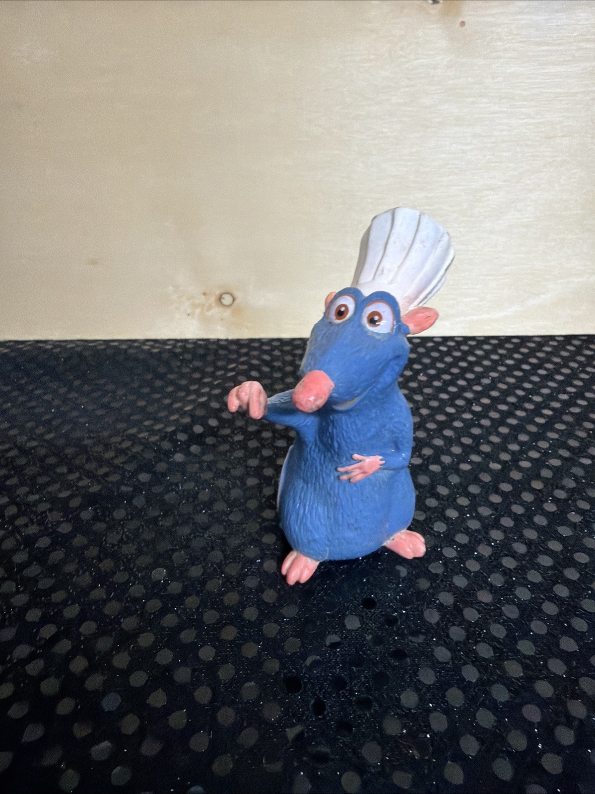 2007 Disney Pixar Ratatouille Chef Hat Figure 3” Vintage RARE