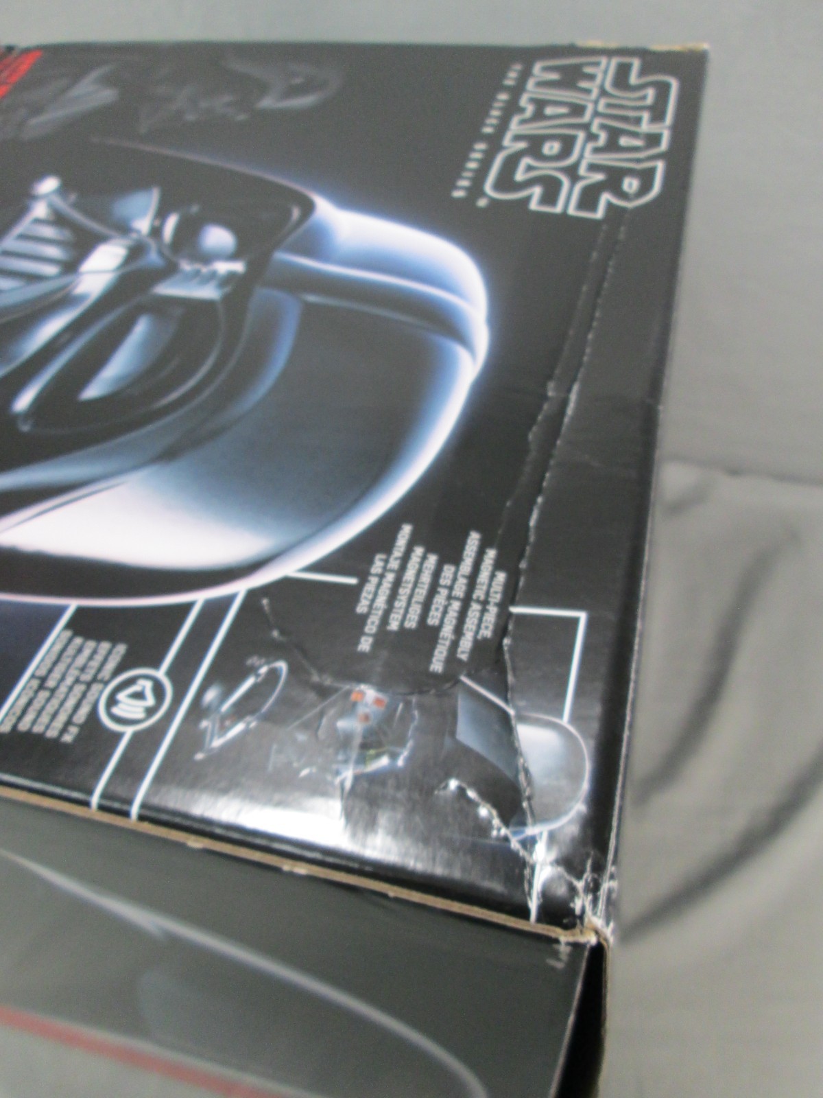 Star Wars Darth Vader PREMIUM ELECTRONIC HELMET Prop Replica Black Series 2017