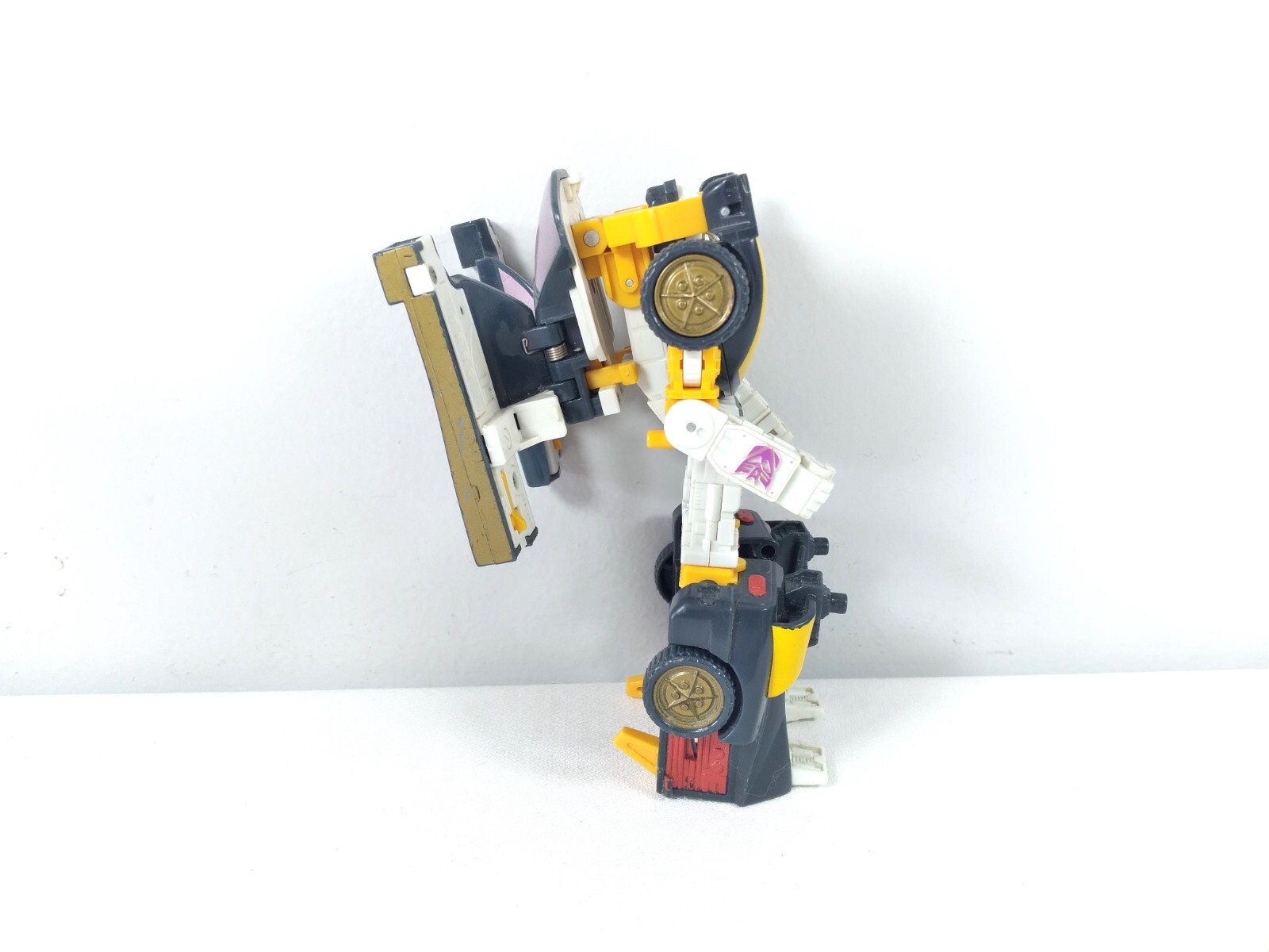 Transformers Armada Super-Cons Wheeljack Action Figure with Wind Sheer