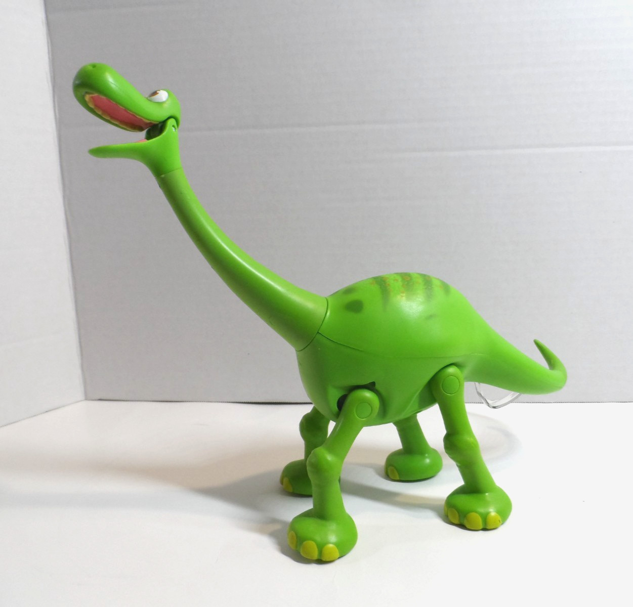 Disney The Good Dinosaur Action ARLO Running & Talking Figure