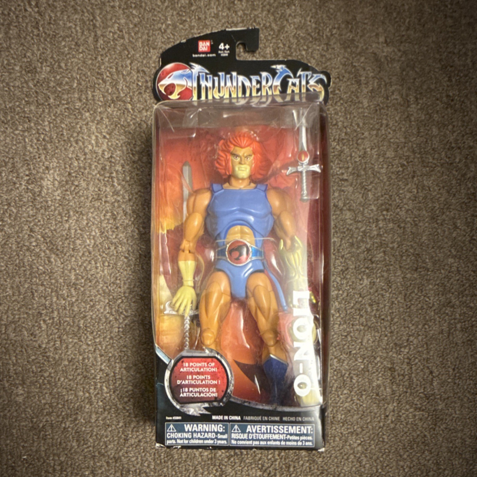 Bandai ThunderCats Classic Lion-O 8 Inch 18 Points Sword Claw Shield -Exclusive