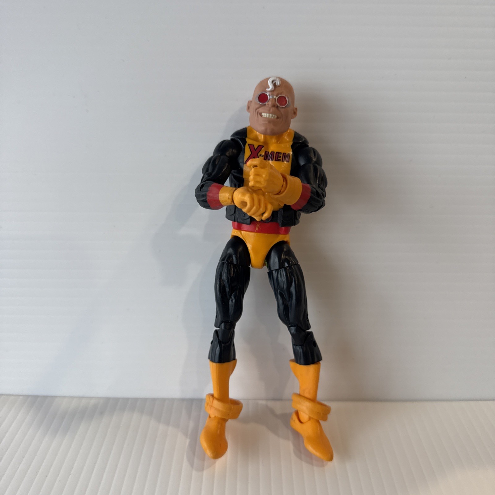 2016 Hasbro Marvel Strong Guy 6 1/2&Prime; Used