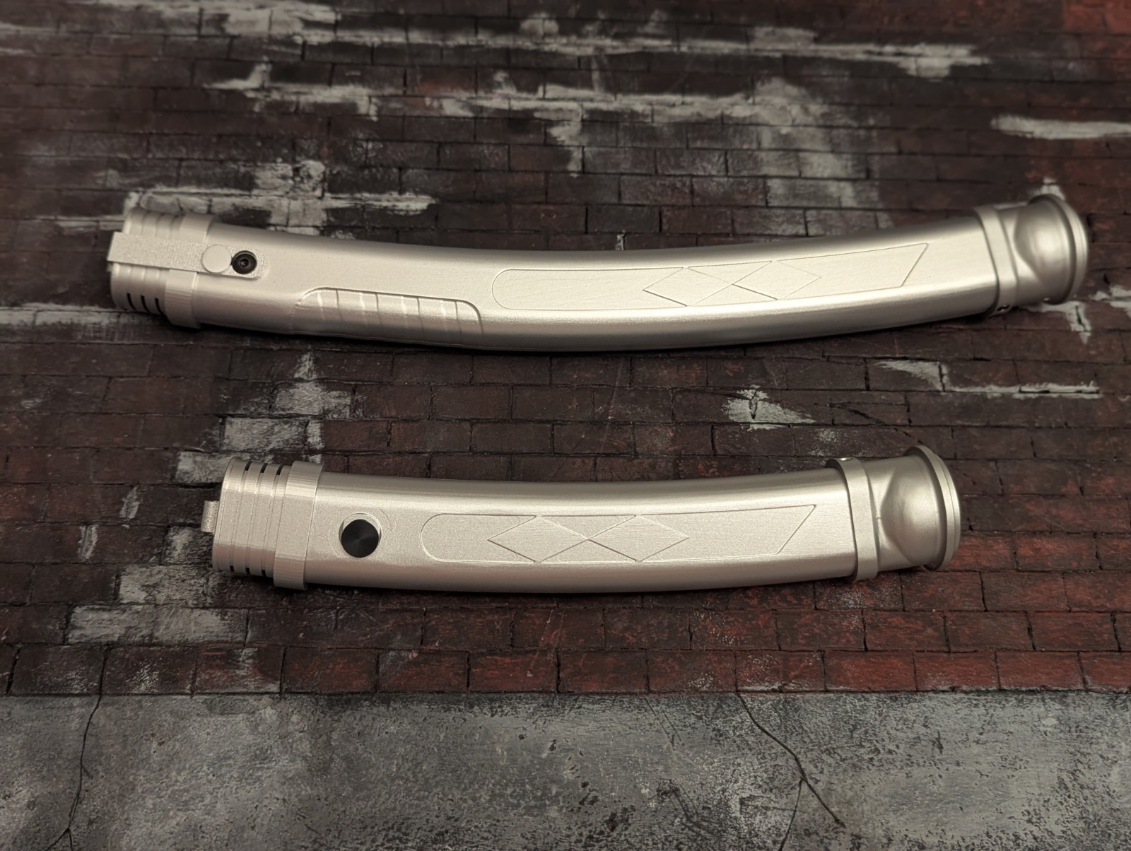 Star Wars Ahsoka Tano 1:1 Scale Prop Replica Lightsaber Kit – Aluminum Machined