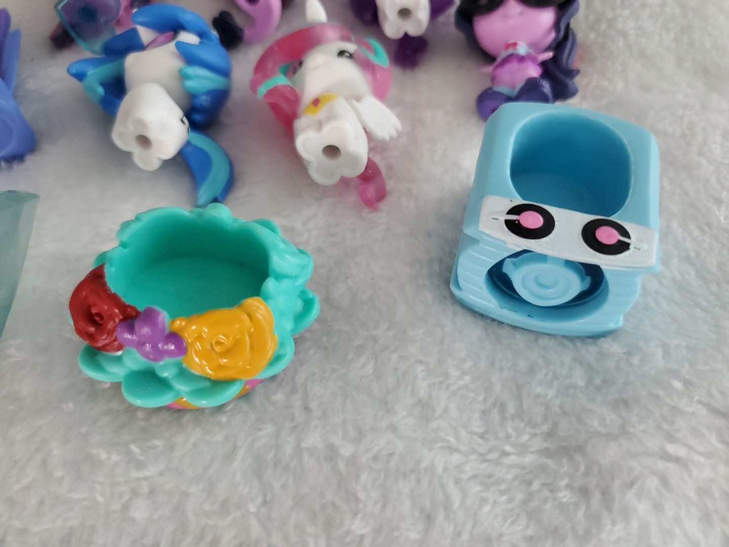 My Little Pony Friendship is Magic Cutie Mark Crews Sparkly Sweets Lot