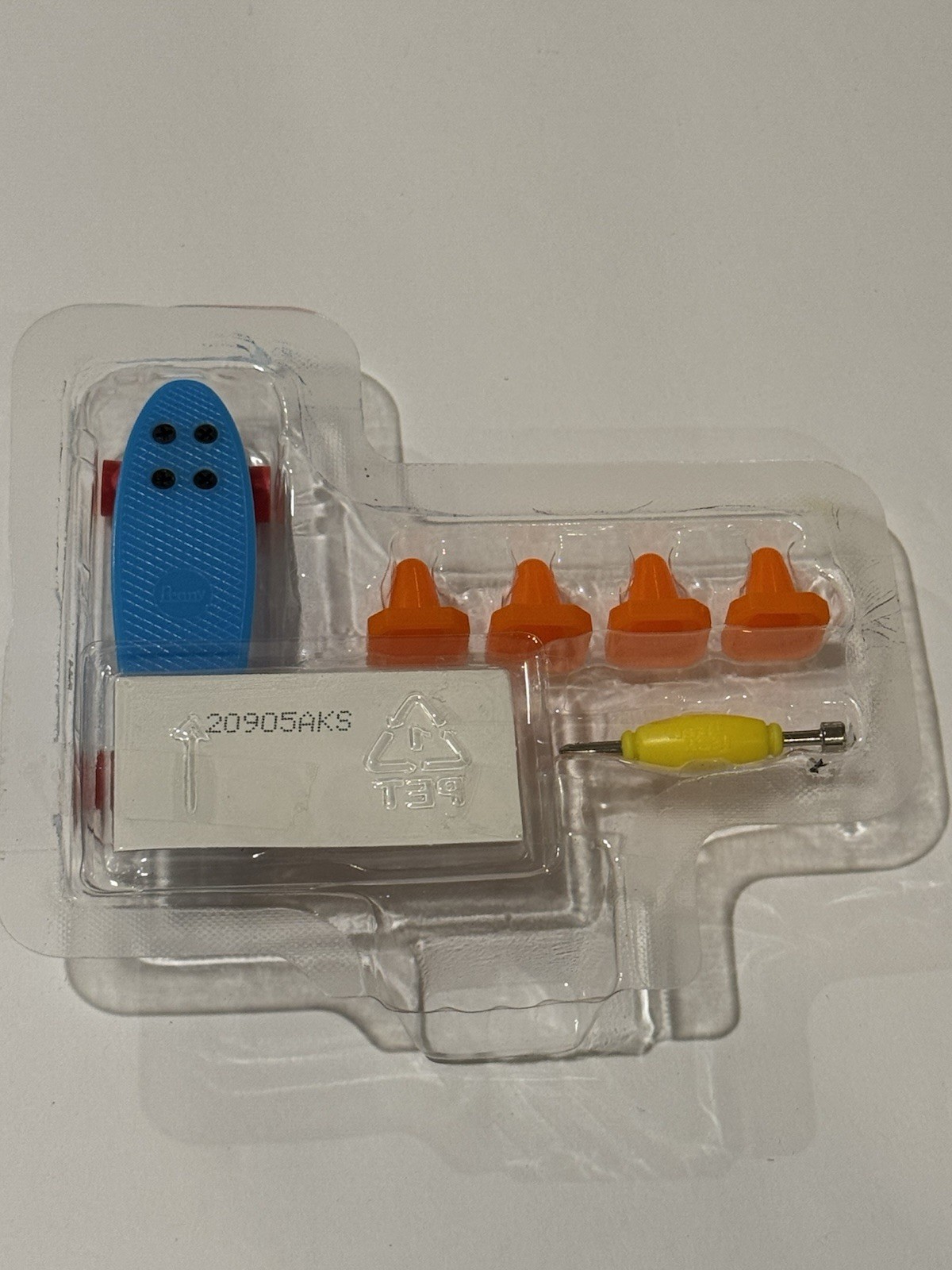 Tech Deck Penny Australia Fingerboard 4 Carvin Cones 96 mm Skateboard NEW READ