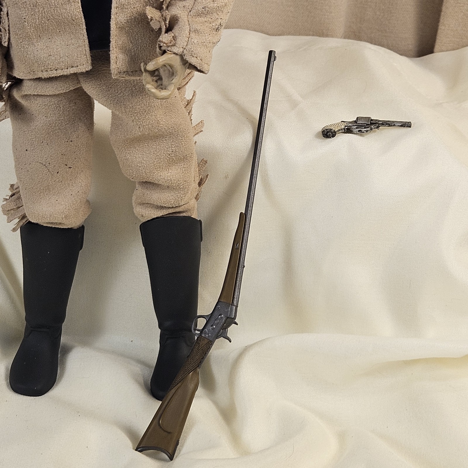 2000 SIDESHOW SIX GUN GENERAL CUSTER DOLL ACTION FIGURE ARTICULATED + ACCESSORYS