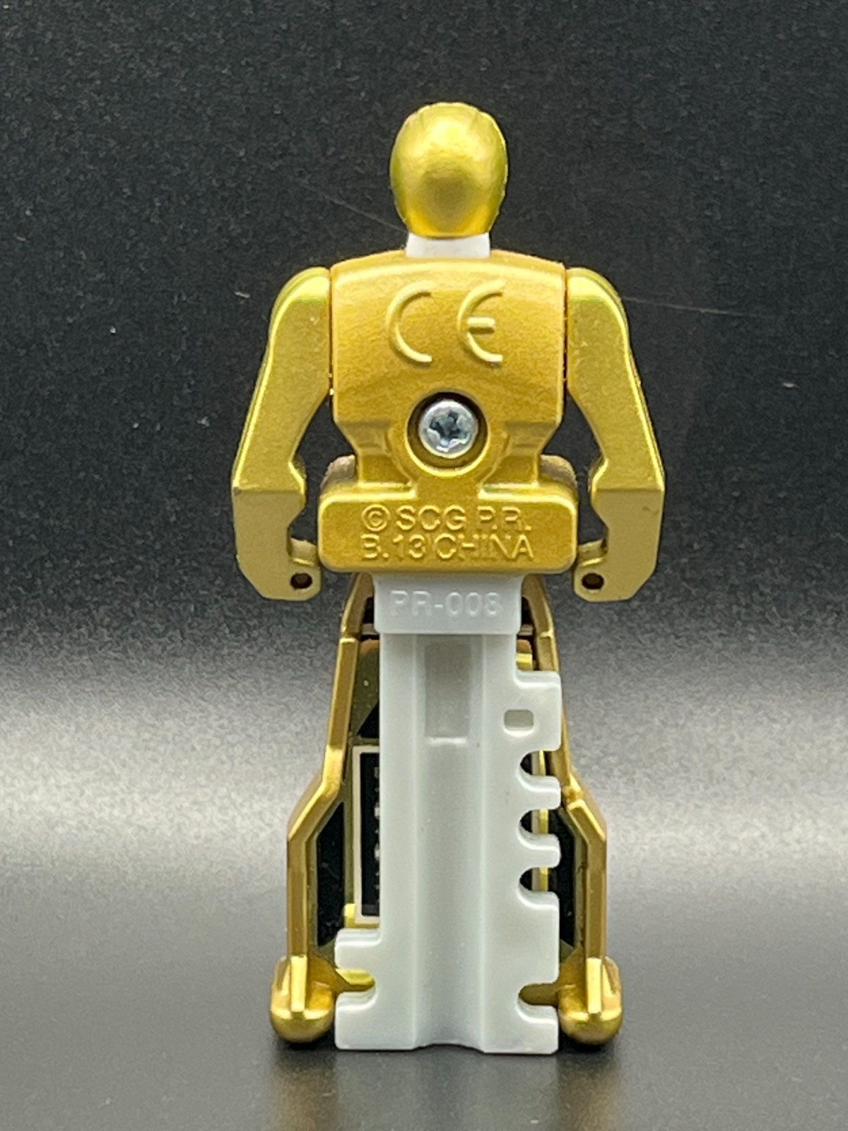 Mighty Morphin Power Rangers Super Megaforce Gold Ranger Key