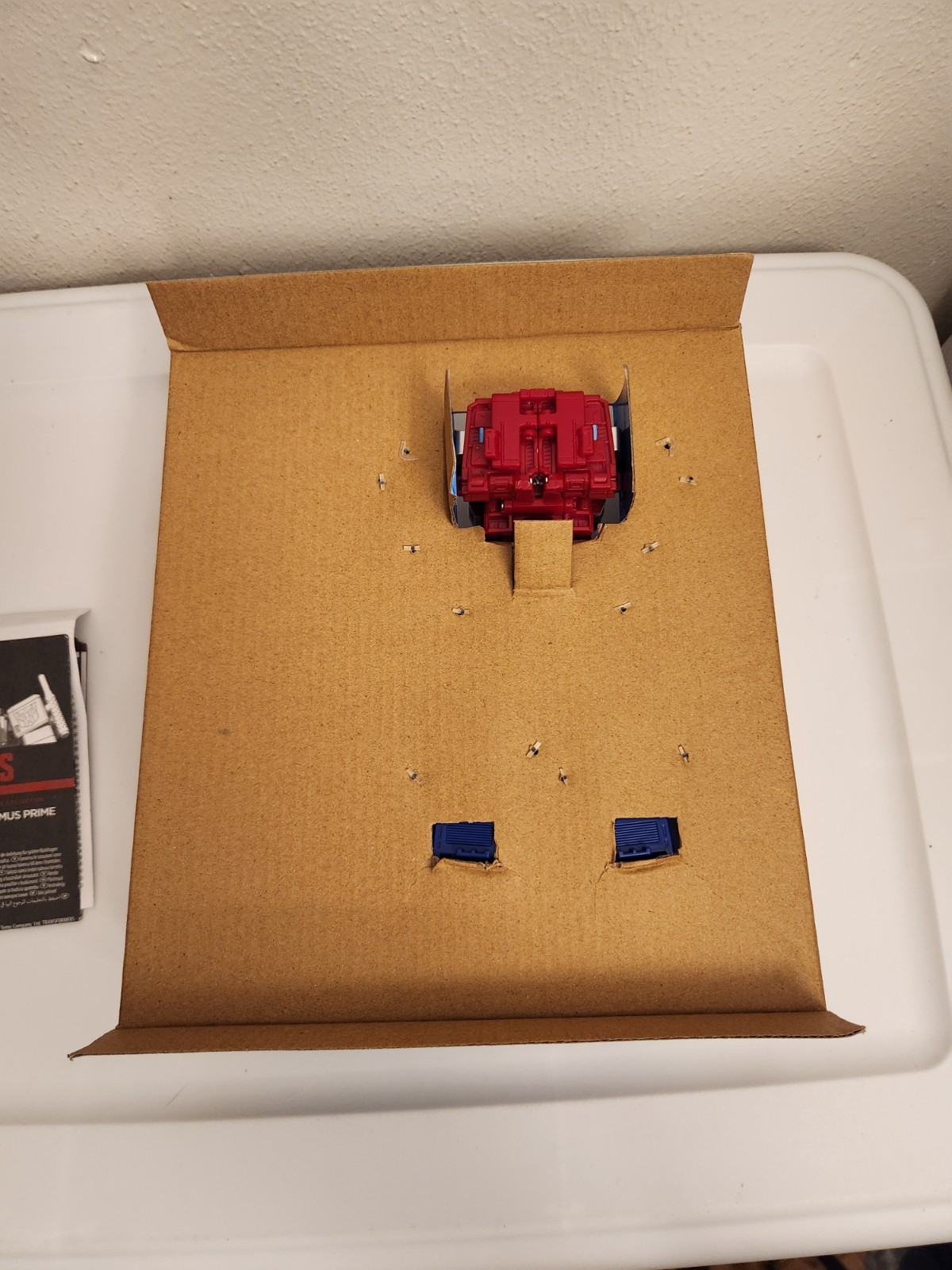 New, Open Box Transformers SS86 MTMTE Optimus Prime Battle Damage Studio Series