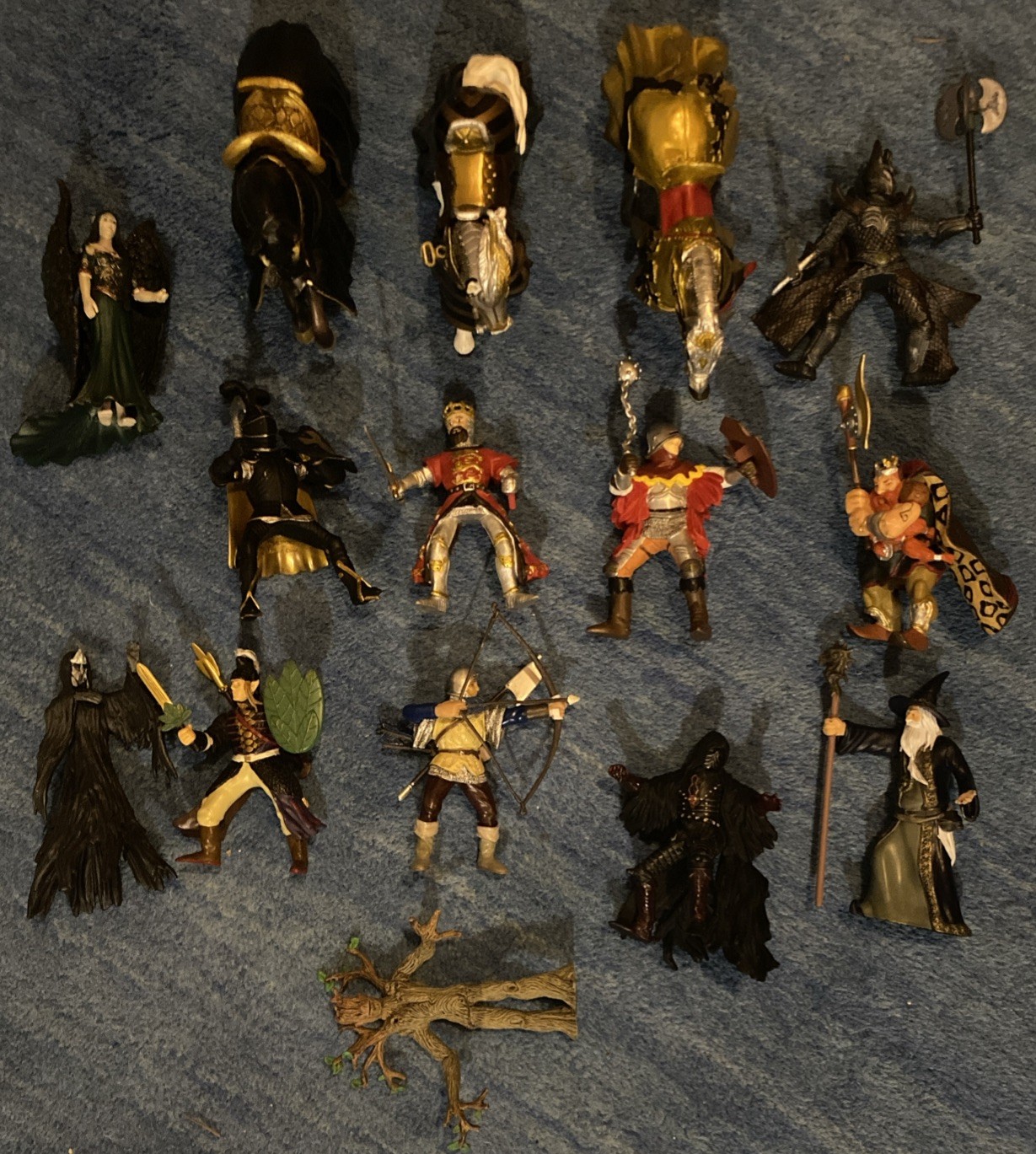 Lot Of 15 Medieval Action Figure Toys Schleich Papo Horse King Knight Wizard Elf