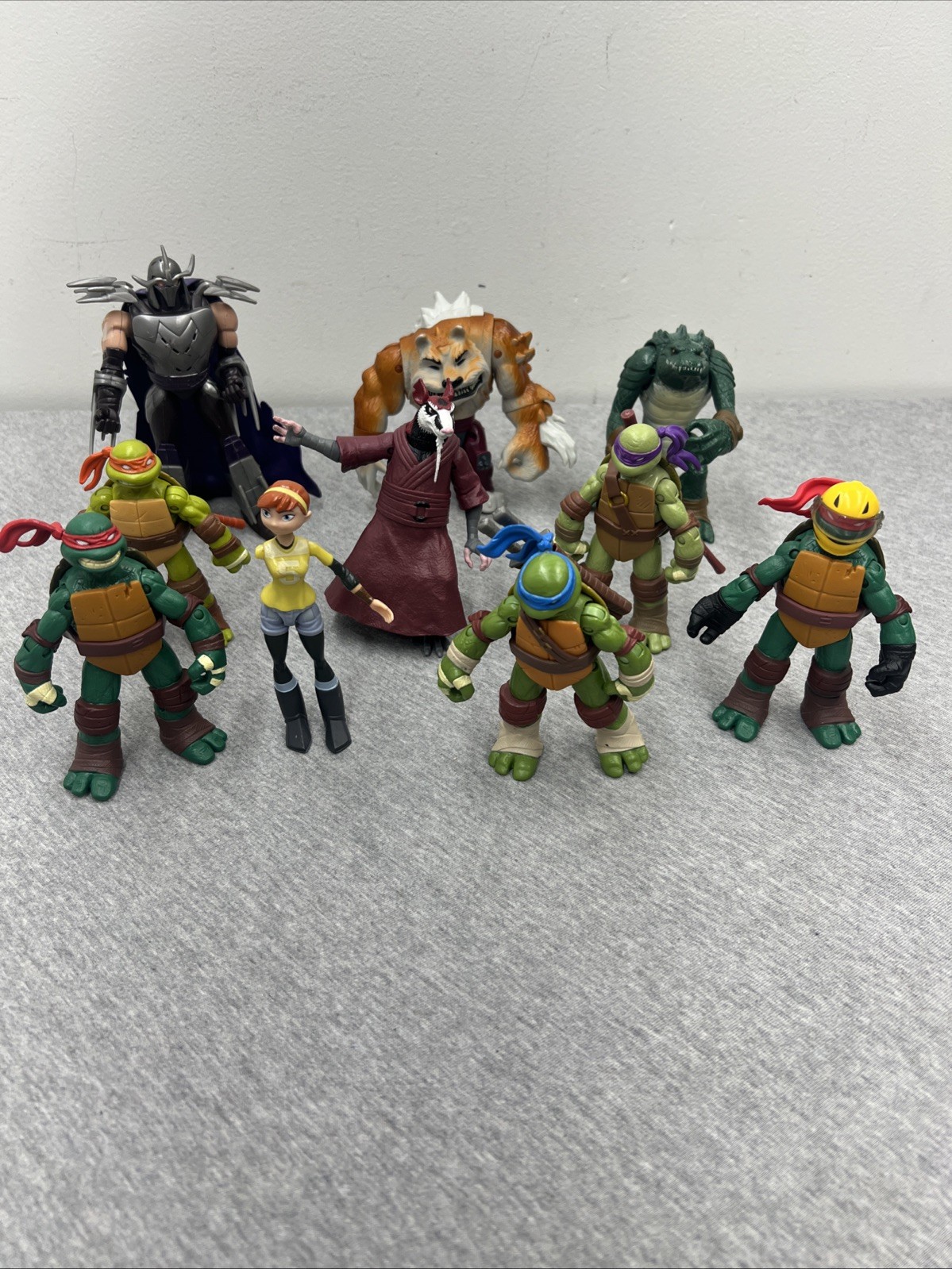 Teenage Mutant Ninja Turtles 2012 Lot Of 10 Turtle Team Viacom