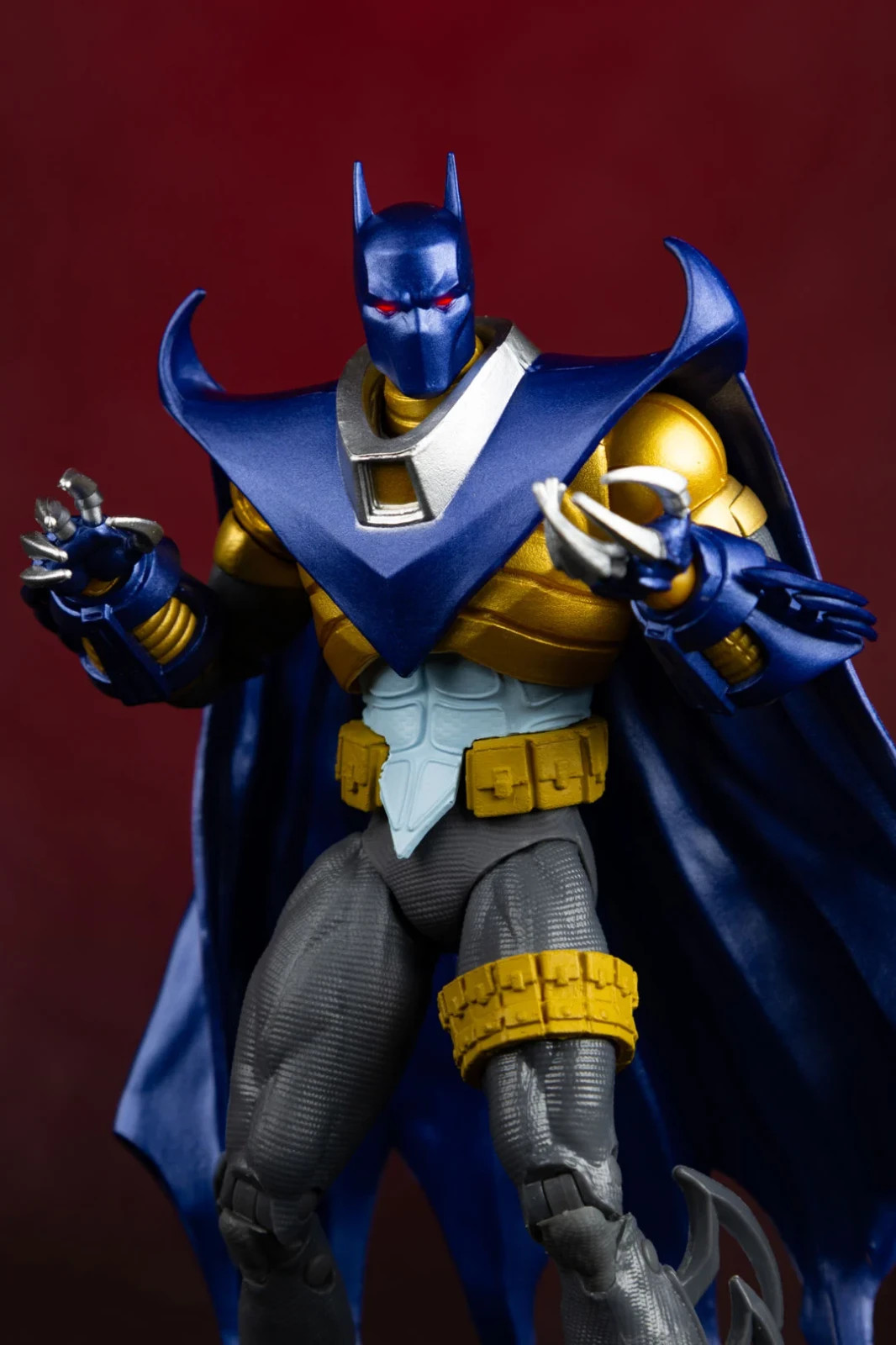 McFarlane DC Multiverse Batman Knightfall – Azrael (Batman Armor #667)