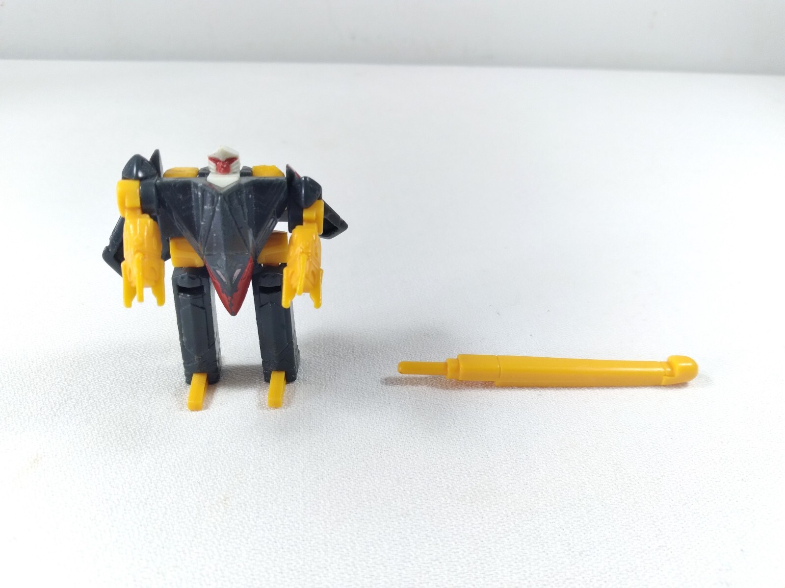 Transformers Armada Super-Cons Wheeljack Action Figure with Wind Sheer