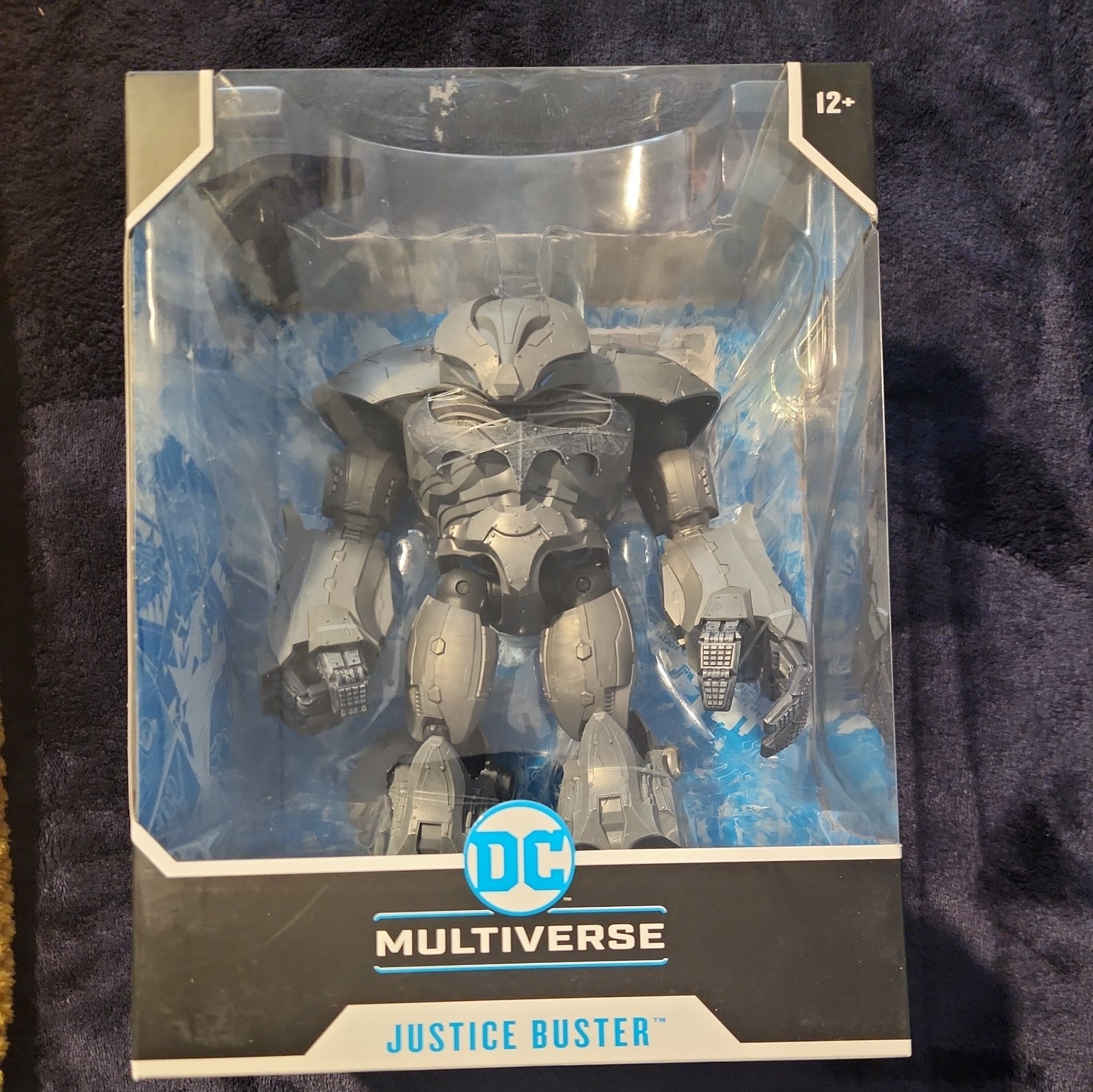 McFarlane Toys DC – Justice Buster (Batman: Endgame) Mega Figure