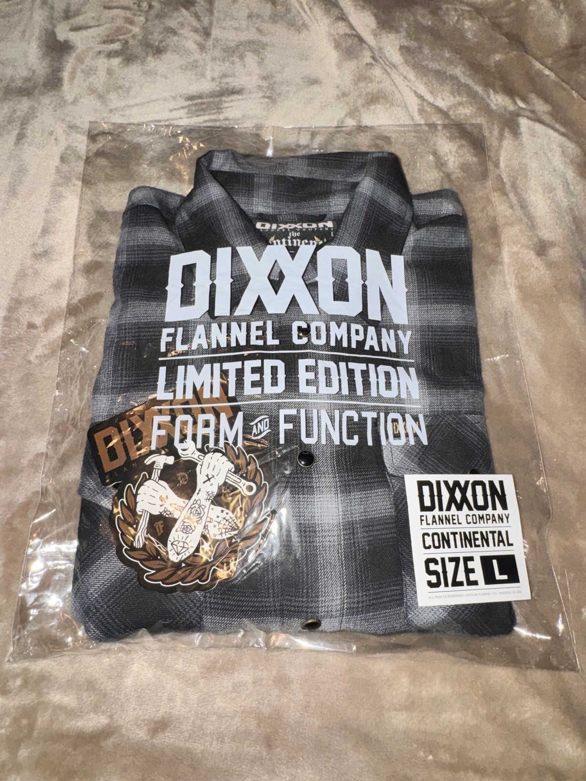 DIXXON Flannel Continental 10 Years Strong Mens Size Large