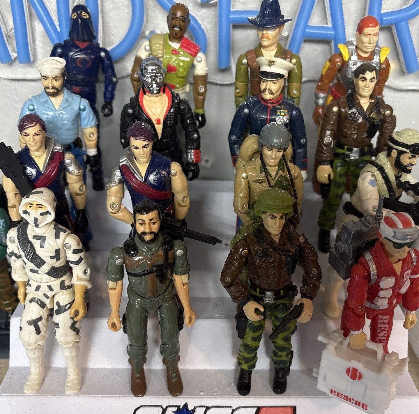 16-Figure Action Figure Display Stand – Fits 3.75” Scale Figures – Tiered Shelf