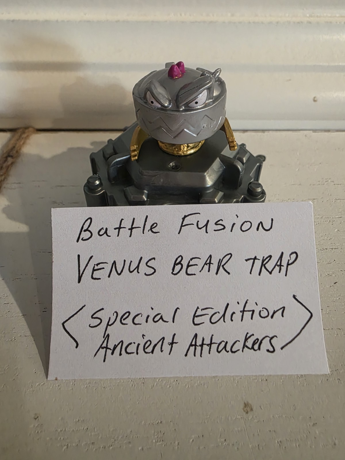 Mr Beast Lab Swarms Battle Fusion VENUS BEAR TRAP SPECIAL EDITION EXTREMELY RARE