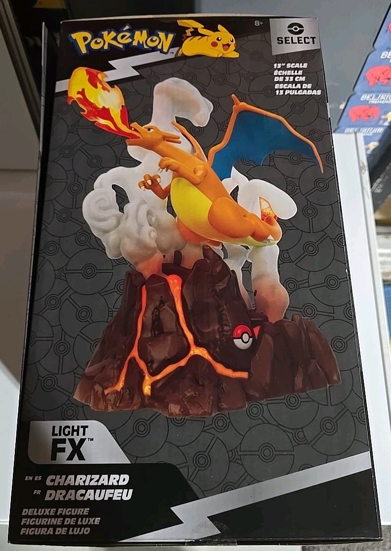 CHARIZARD – Jazwares – Pokemon Select Deluxe 13&Prime; Collector Statue – NEW RARE