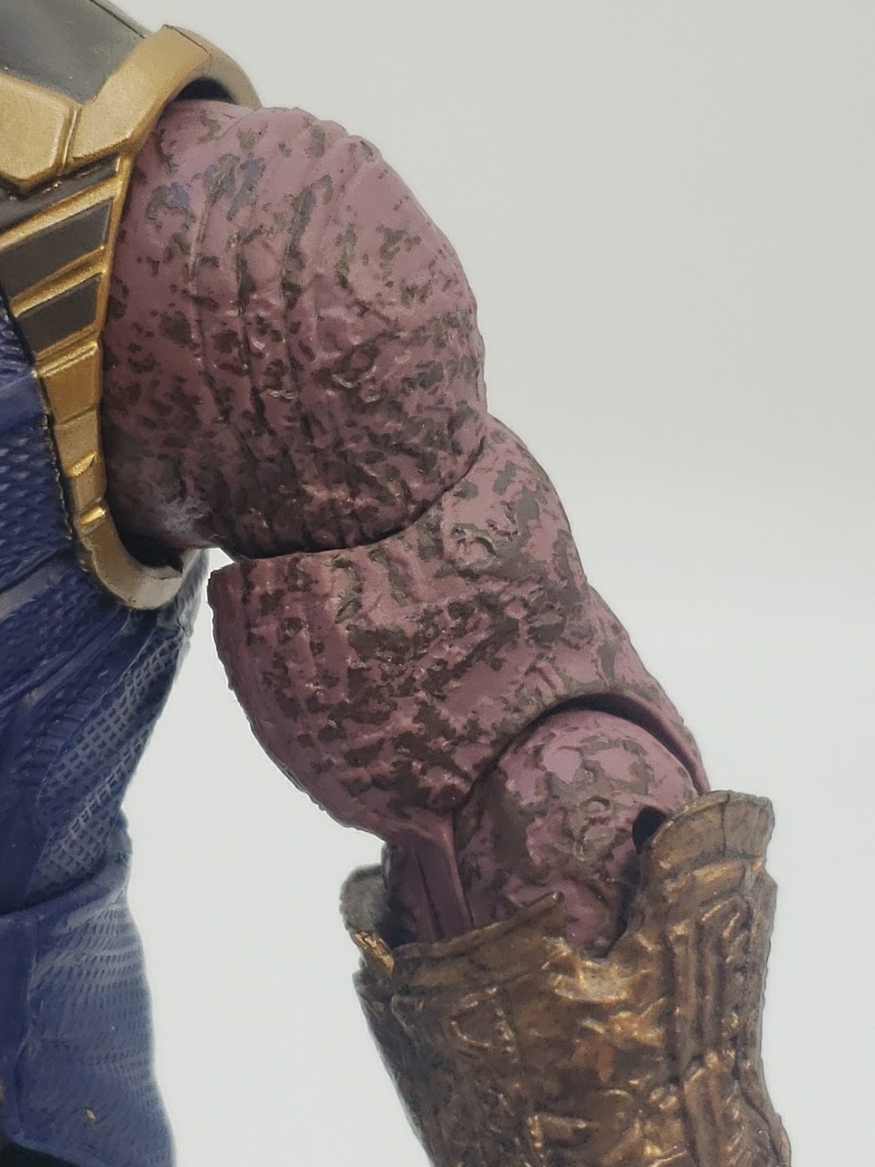 Marvel Legends Avengers Thanos Action Figure With Extra Head And Arm