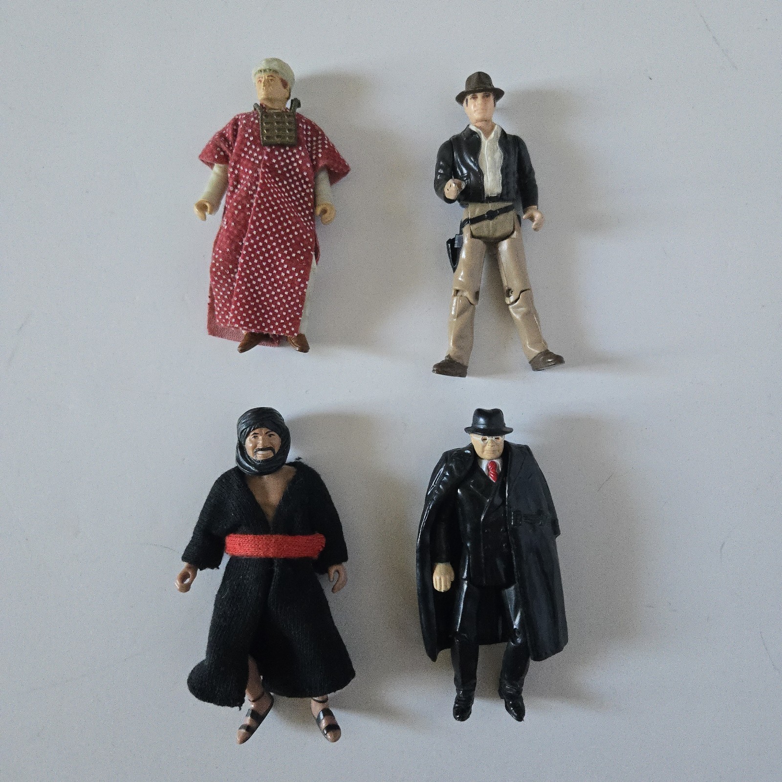 Lot of 4 Vintage 1982 Indiana Jones Raiders Of The Lost Ark Action Figures