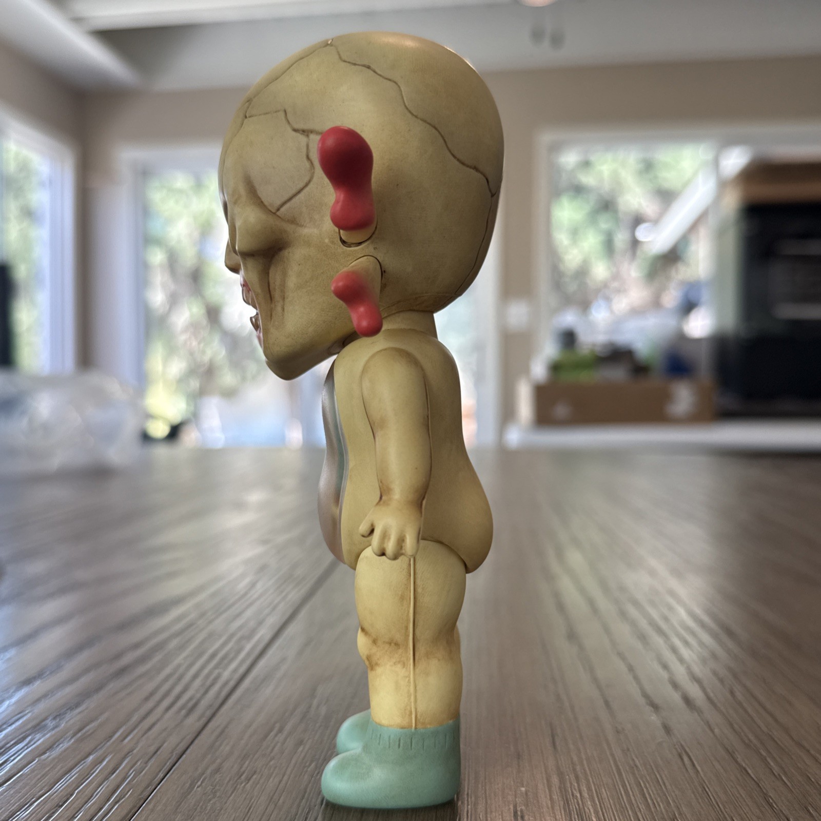 Unbox Industries Fokqueenie Sofubi Sofvi Soft Vinyl Art Toy Medicom Bandai