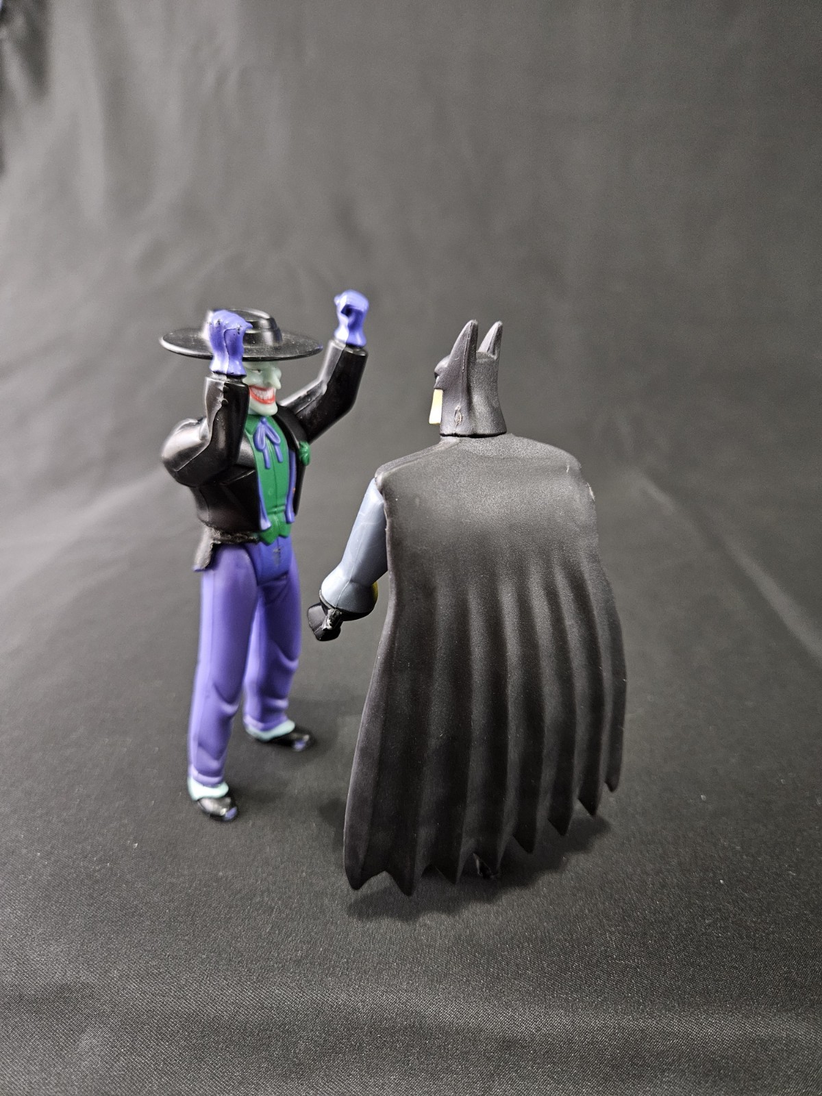 2000 Hasbro Batman Animated Series Terrorcast Joker Action Figure JLU Batman Lot