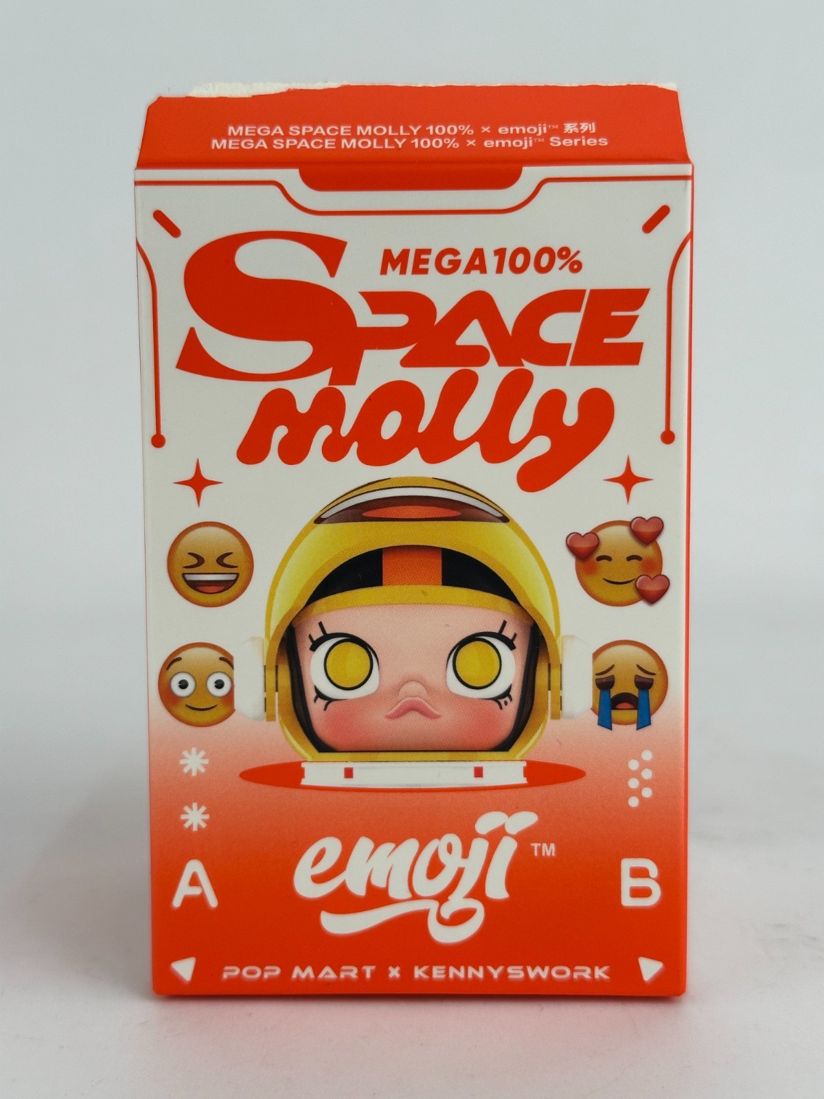 POP MART 100% Mega Space Molly x Emoji Series Confirmed Figure Doll in Open Box